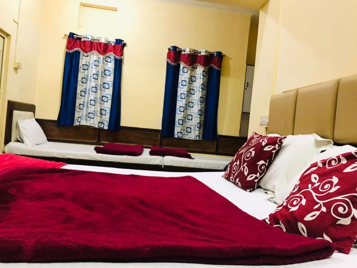 Hotel Mystique Inn Ooty Exteriör bild