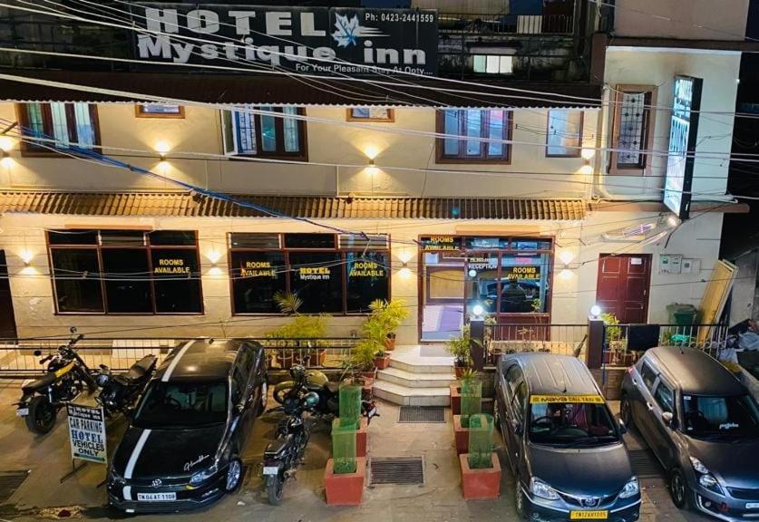 Hotel Mystique Inn Ooty Exteriör bild